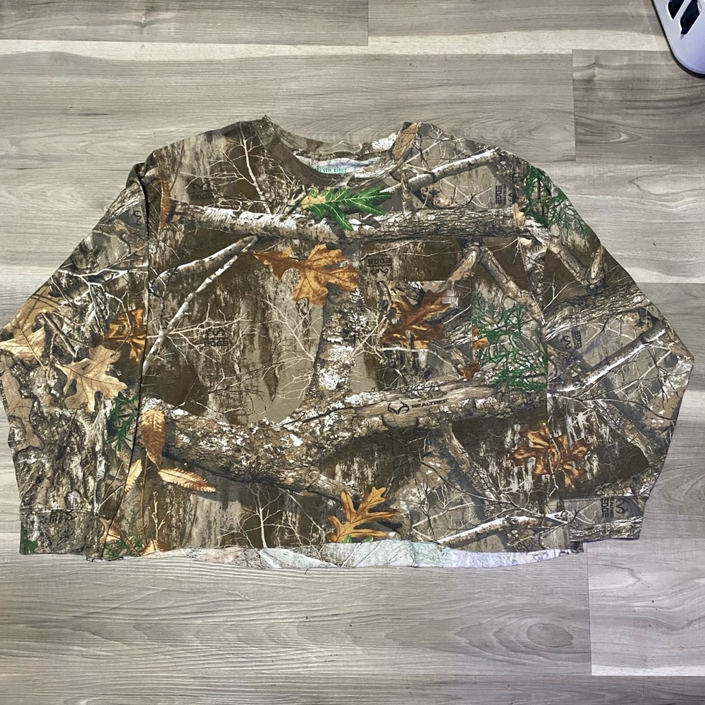 Real Tree Pocket Longsleeve